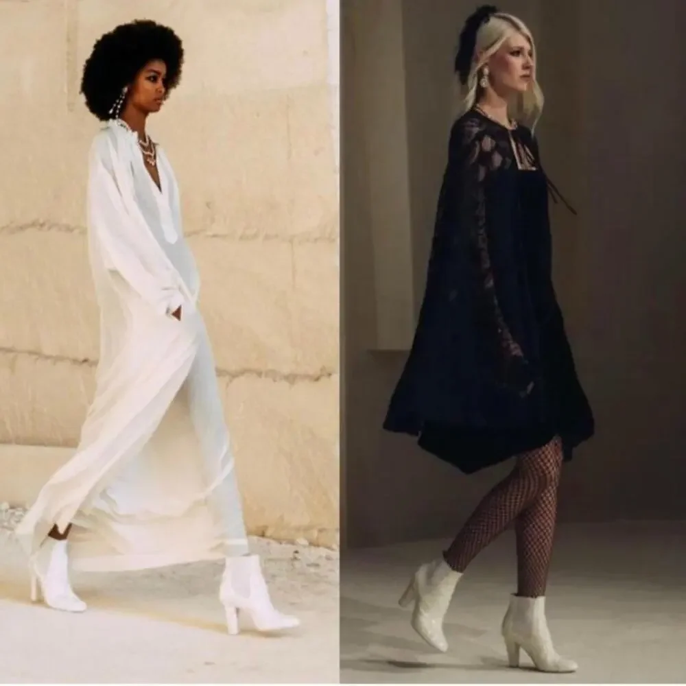 Chanel Resort 2022 Ivory Chelsea Ankle Boots Interlocking CC Logo Patent Size 37